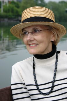 Susan Vreeland on the Siene River, Chatou France